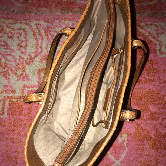 Michael Kors Jet Set Travel Tote - Brown Leather - Picture 4 of 7